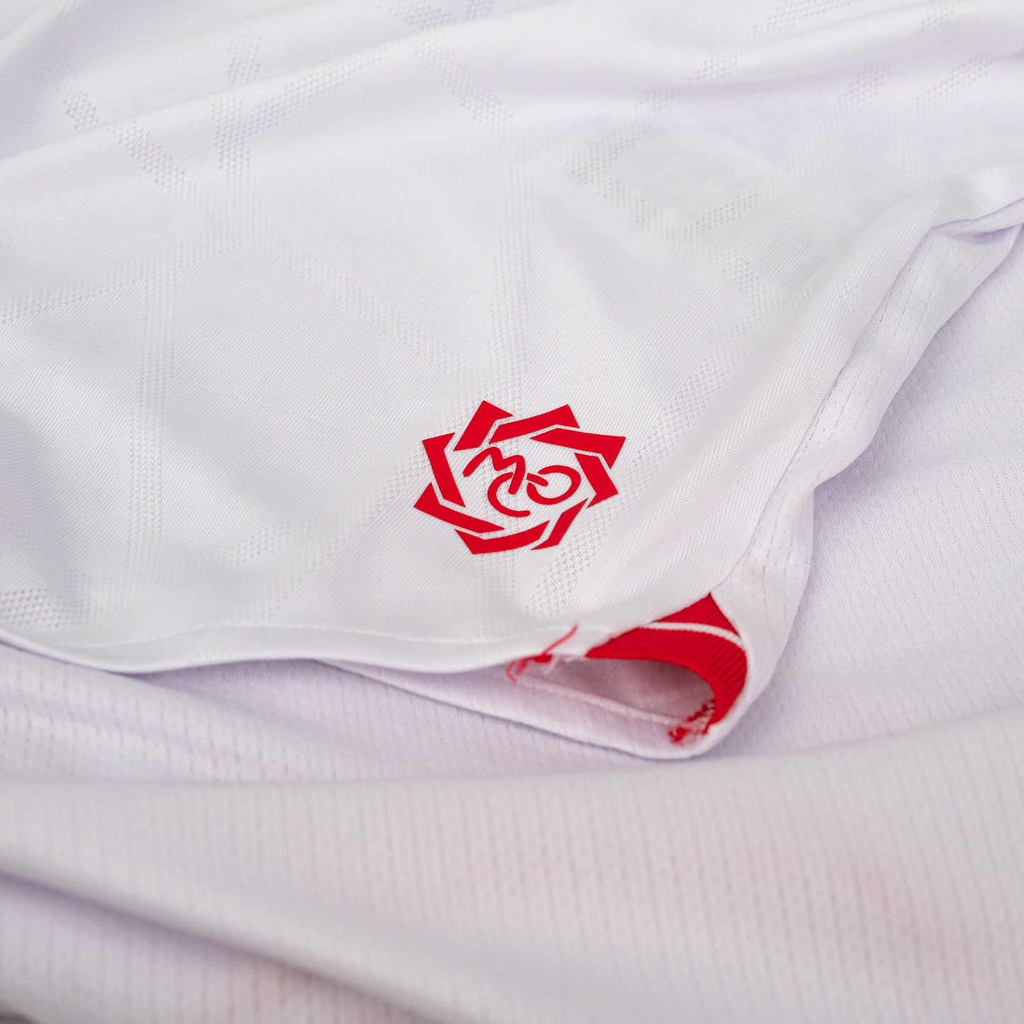 Maillot Officiel MC Oran 2026 Macron Homme/Femme Blanc – Football Algérie